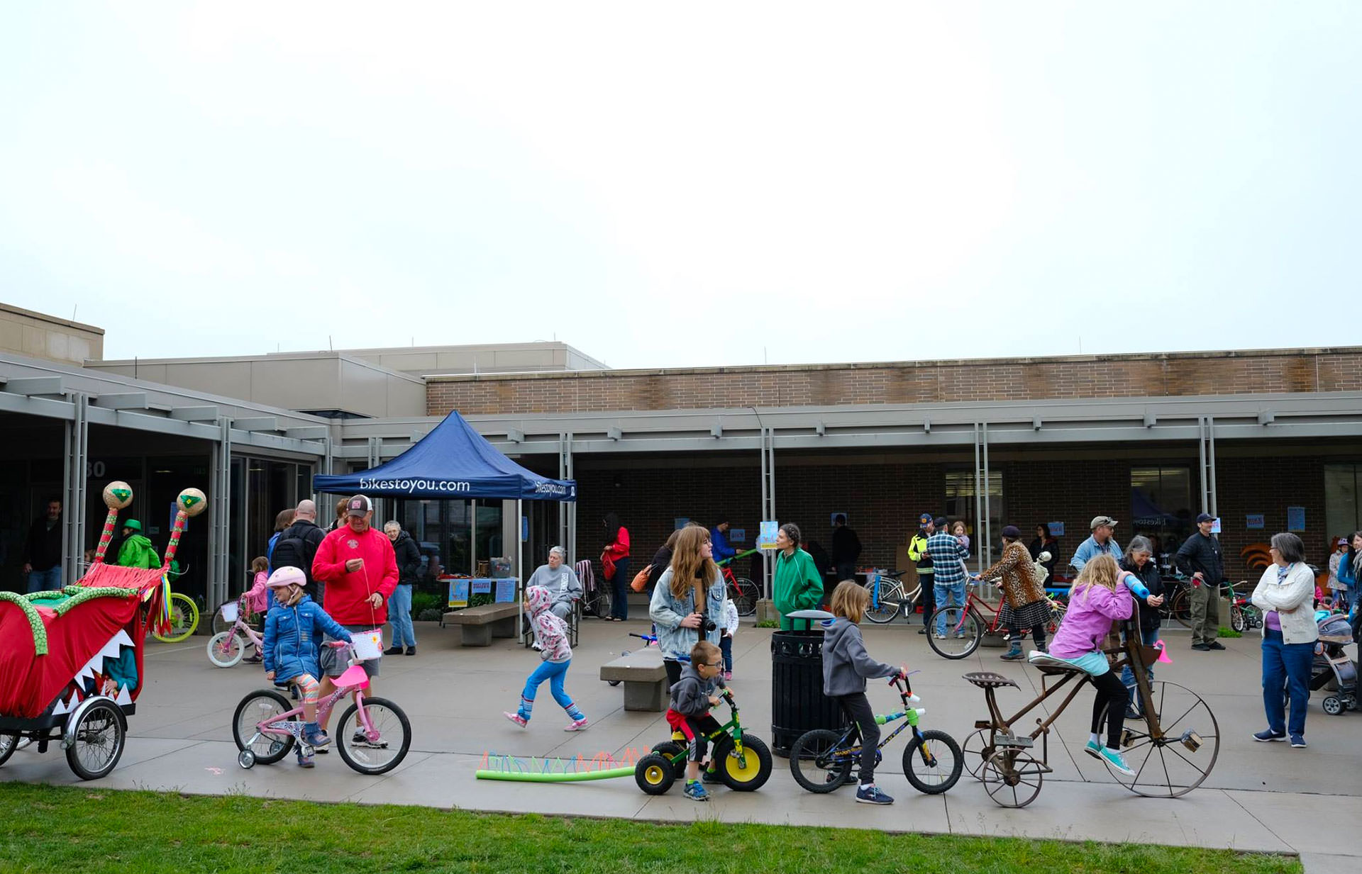 Bikes to Art